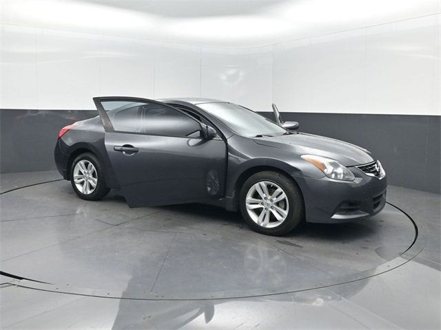 2013 Nissan Altima 2dr Coupe I4 2.5 S - 22934141 - 27