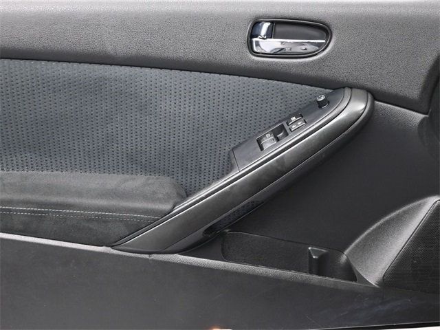 2013 Nissan Altima 2dr Coupe I4 2.5 S - 22934141 - 6