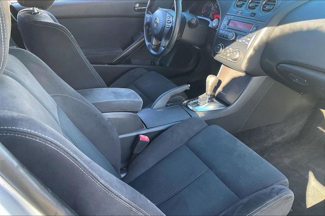 2013 Nissan Altima 2dr Coupe I4 2.5 S - 22972716 - 11