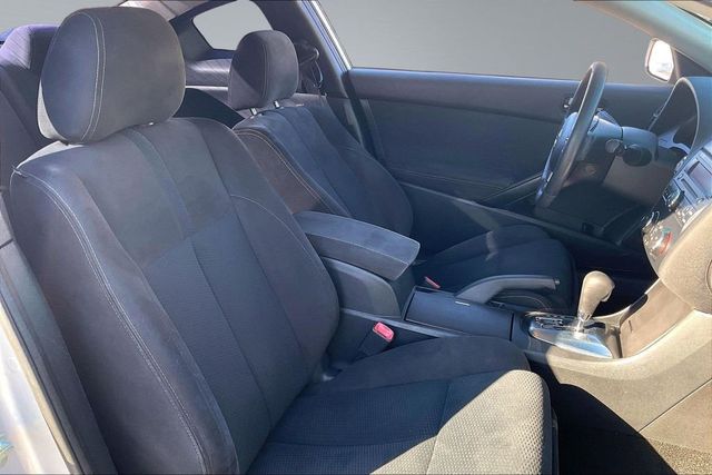 2013 Nissan Altima 2dr Coupe I4 2.5 S - 22972716 - 13