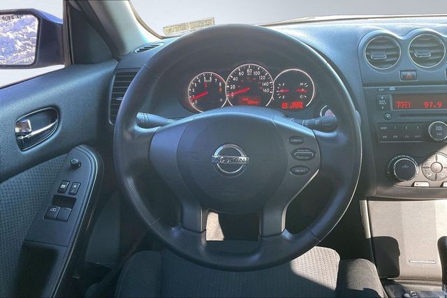 2013 Nissan Altima 2dr Coupe I4 2.5 S - 22972716 - 18