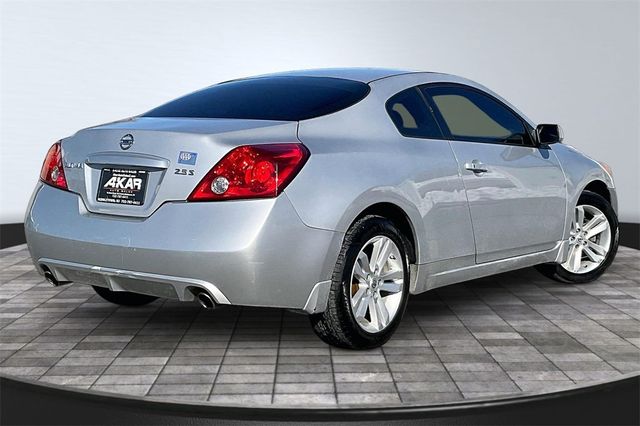 2013 Nissan Altima Coupe S