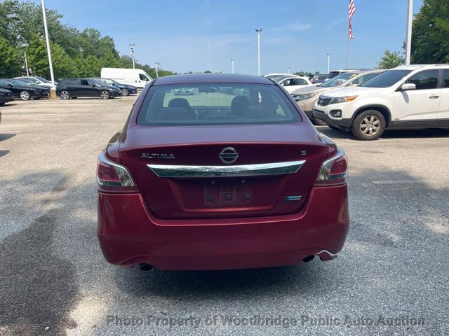 2013 Nissan Altima 4dr Sedan I4 2.5 S - 23056319 - 2