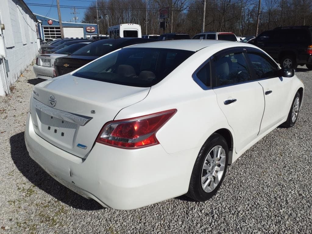 2013 Nissan Altima 4dr Sedan I4 2.5 S - 22954325 - 1