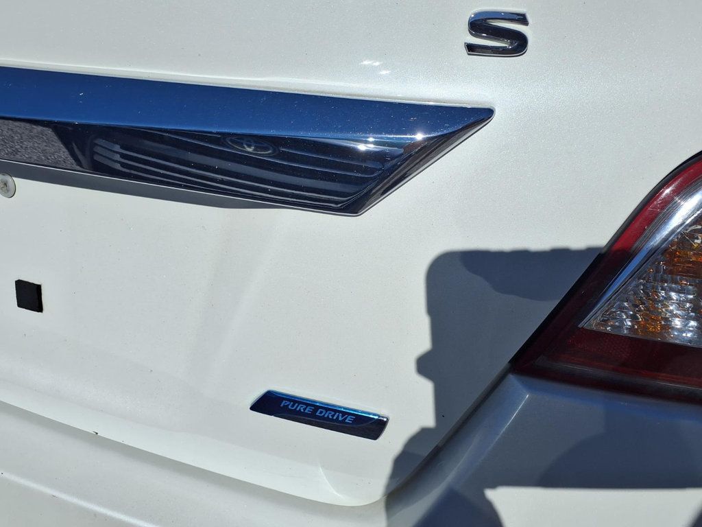 Nissan Altima photo 14