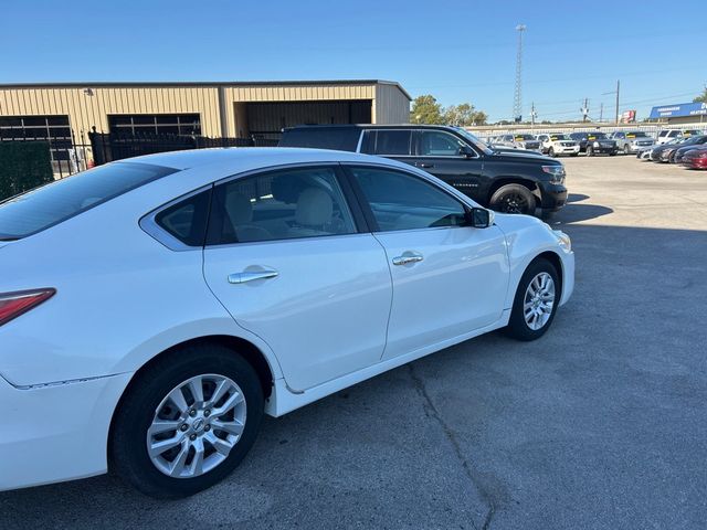 2013 Nissan Altima 4dr Sedan I4 2.5 S - 23099409 - 3