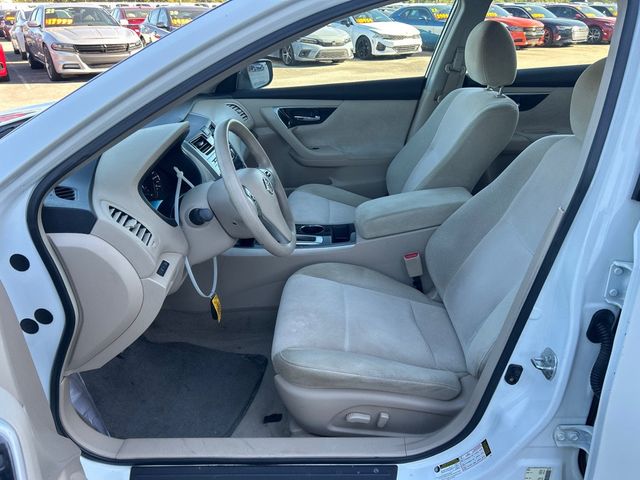 2013 Nissan Altima 4dr Sedan I4 2.5 S - 23099409 - 7