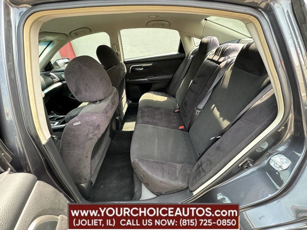 2013 Nissan Altima 4dr Sedan I4 2.5 S - 22902265 - 19