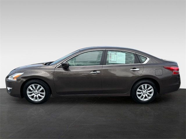 2013 Nissan Altima 4dr Sedan I4 2.5 S - 22945069 - 1