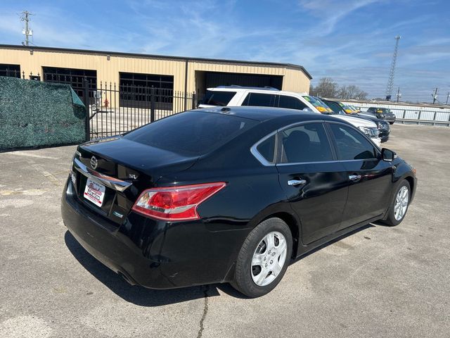 2013 Nissan Altima 4dr Sedan I4 2.5 SV - 22993802 - 3
