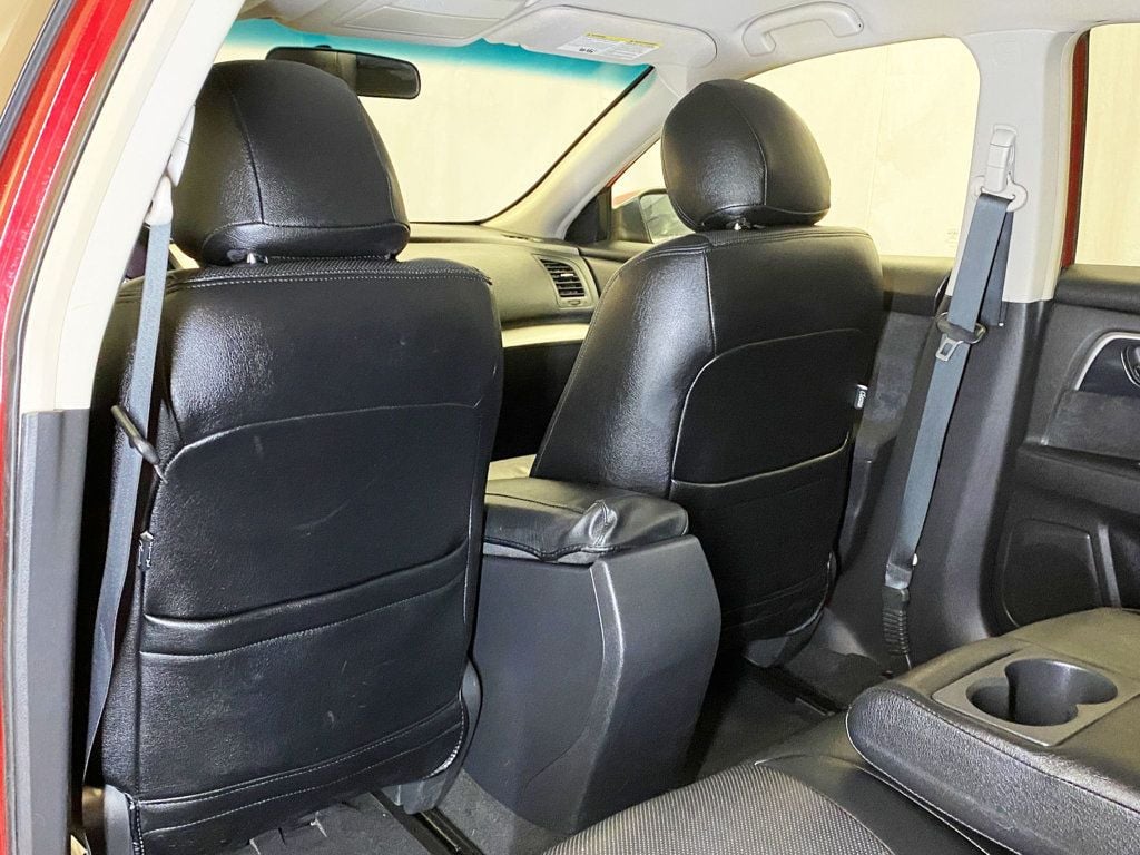 2013 Nissan Altima 4dr Sedan V6 3.5 S - 22934074 - 41