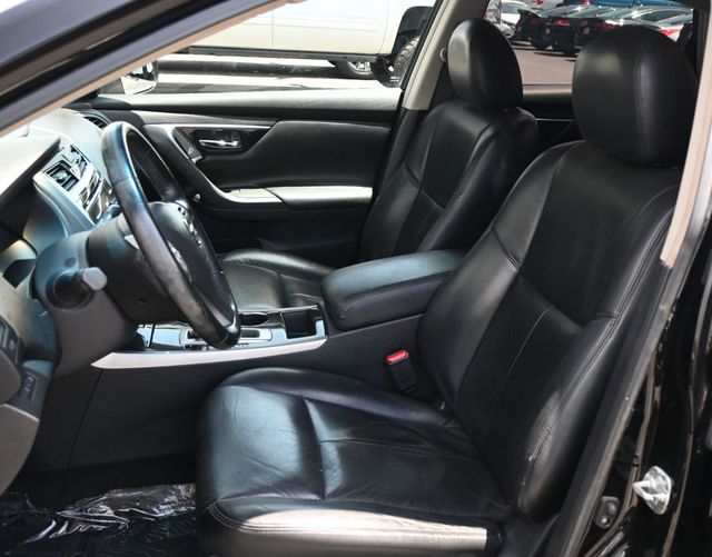 2013 Nissan Altima SV - 23025051 - 10