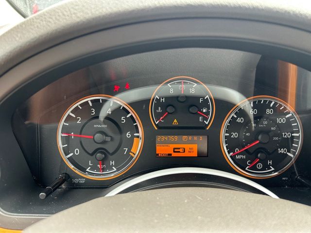 2013 Nissan Armada 2WD 4dr Platinum - 23030272 - 8