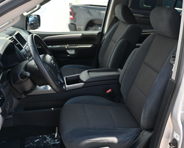 2013 Nissan Armada SV - 23023671 - 13
