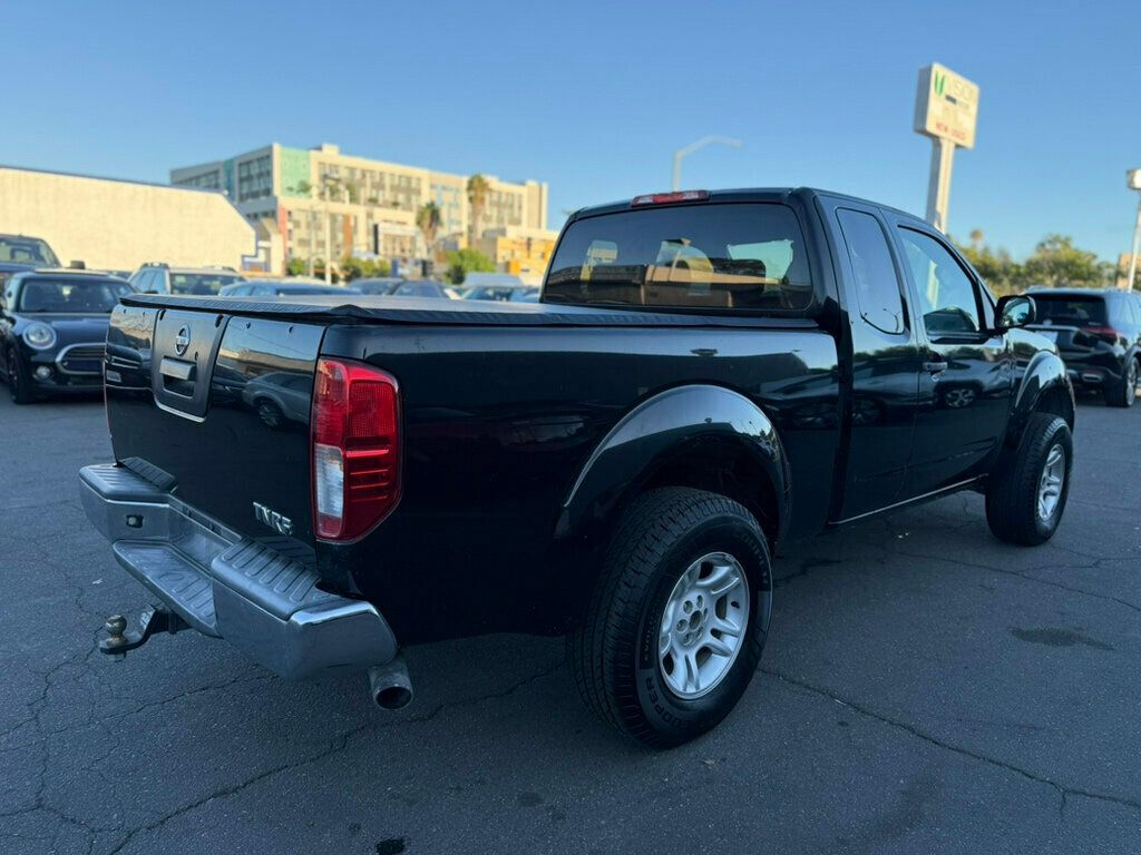 2013 Nissan Frontier photo 4