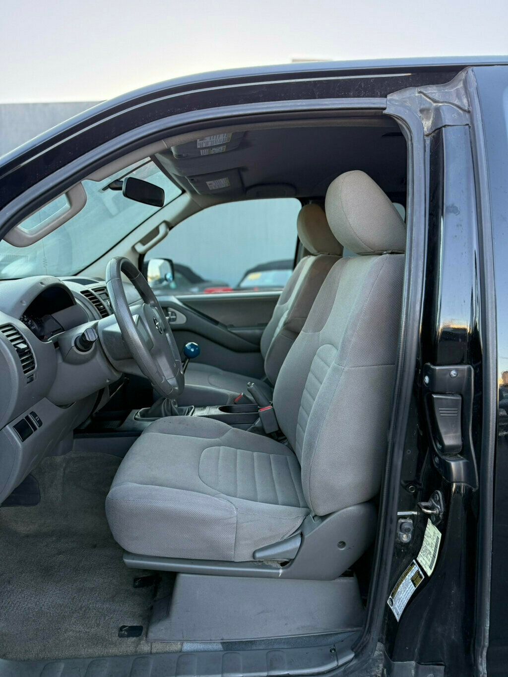 2013 Nissan Frontier photo 7