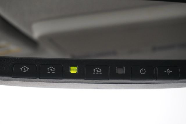 2013 Nissan Frontier 2WD Crew Cab SWB Automatic SL - 22997052 - 17