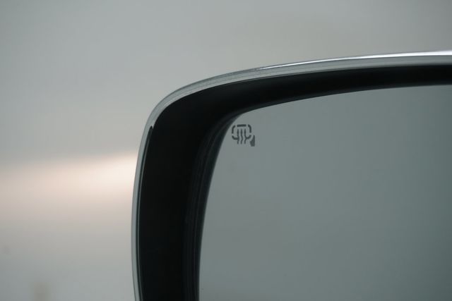 2013 Nissan Frontier 2WD Crew Cab SWB Automatic SL - 22997052 - 23