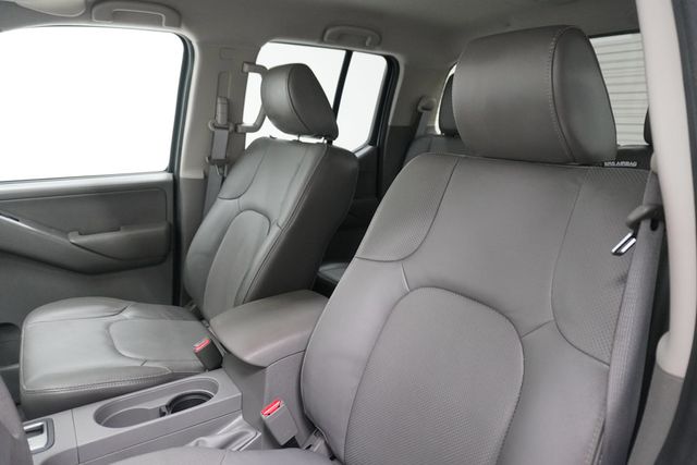 2013 Nissan Frontier 2WD Crew Cab SWB Automatic SL - 22997052 - 7