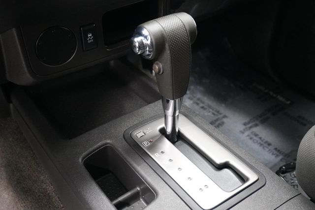 2013 Nissan Frontier 2WD King Cab V6 Automatic SV - 22968668 - 16