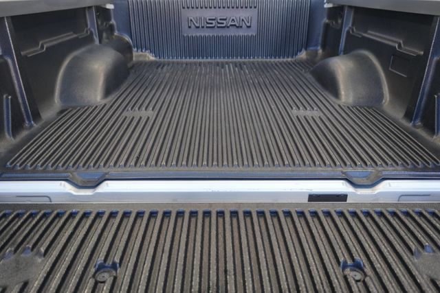 2013 Nissan Frontier 2WD King Cab V6 Automatic SV - 22968668 - 19