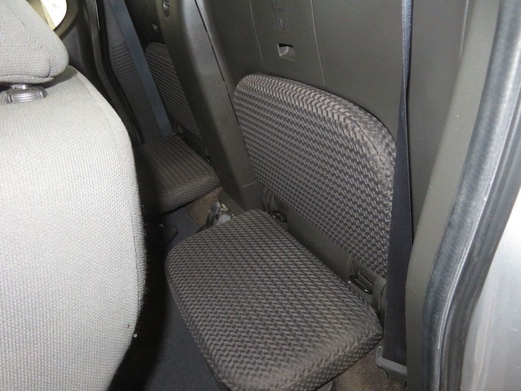 2013 Nissan Frontier 4.0 6 CYLINDER EXTRA CLEAN LOW MILES SV FRONTIER KINGCAB  - 22983975 - 24