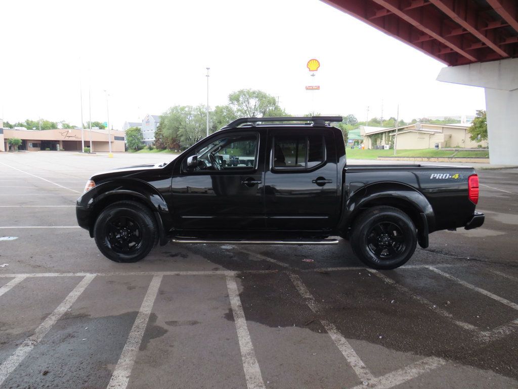 2013 Nissan Frontier 4WD Crew Cab SWB Automatic PRO-4X - 22597785 - 0