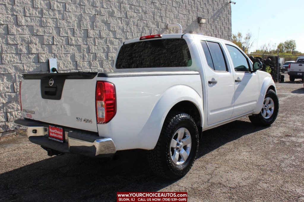 2013 Nissan Frontier 4WD Crew Cab SWB Automatic SV - 22647182 - 5