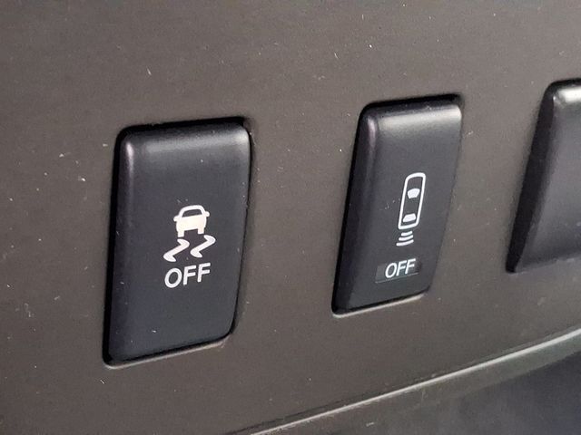 2013 Nissan Frontier 4WD King Cab Automatic SV - 22983407 - 23