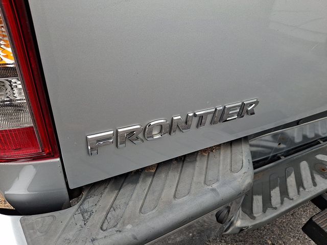 2013 Nissan Frontier 4WD King Cab Automatic SV - 22983407 - 30