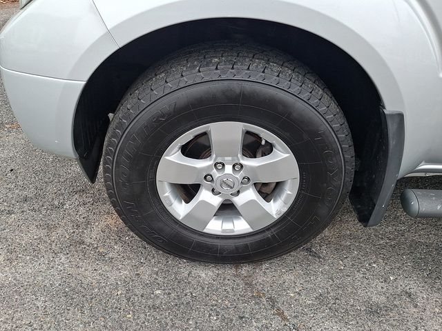 2013 Nissan Frontier 4WD King Cab Automatic SV - 22983407 - 7