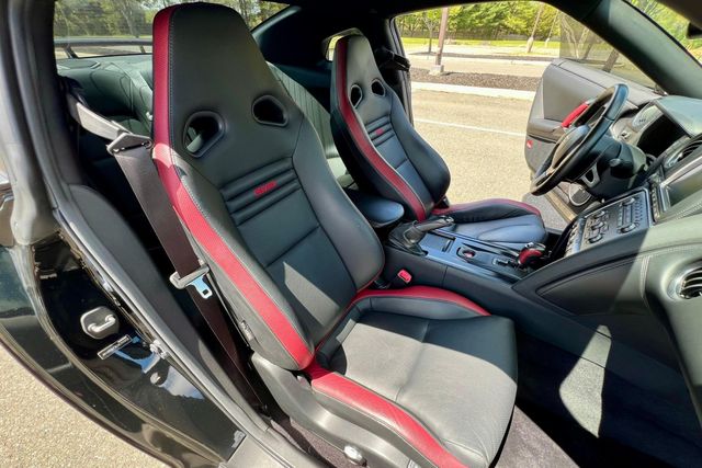 2013 Nissan GT-R 2dr Coupe Black Edition - 22938520 - 28