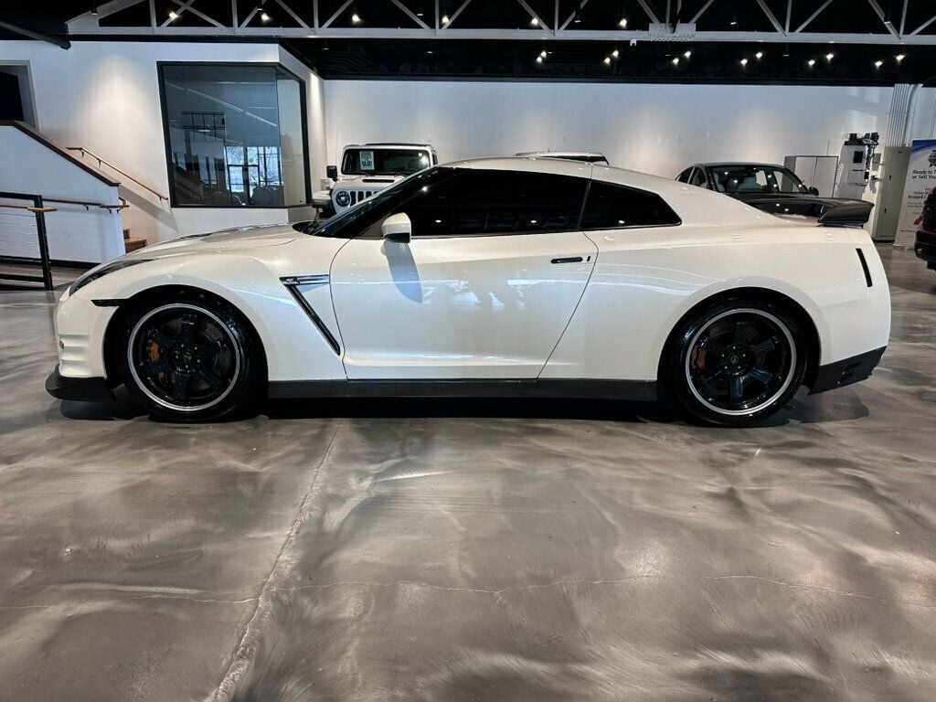 2013 Nissan GT-R LocalTrade/BlackEdition/AkrapovicExhaust/CobbTuner/HtdSeats - 22713638 - 1