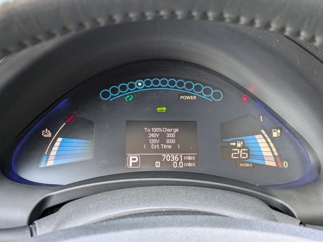 2013 Nissan Leaf  - 22545731 - 26