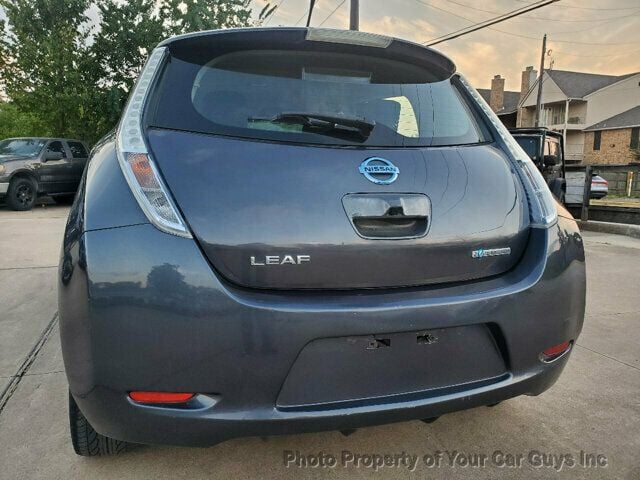 2013 Nissan Leaf - 22935652 - 16