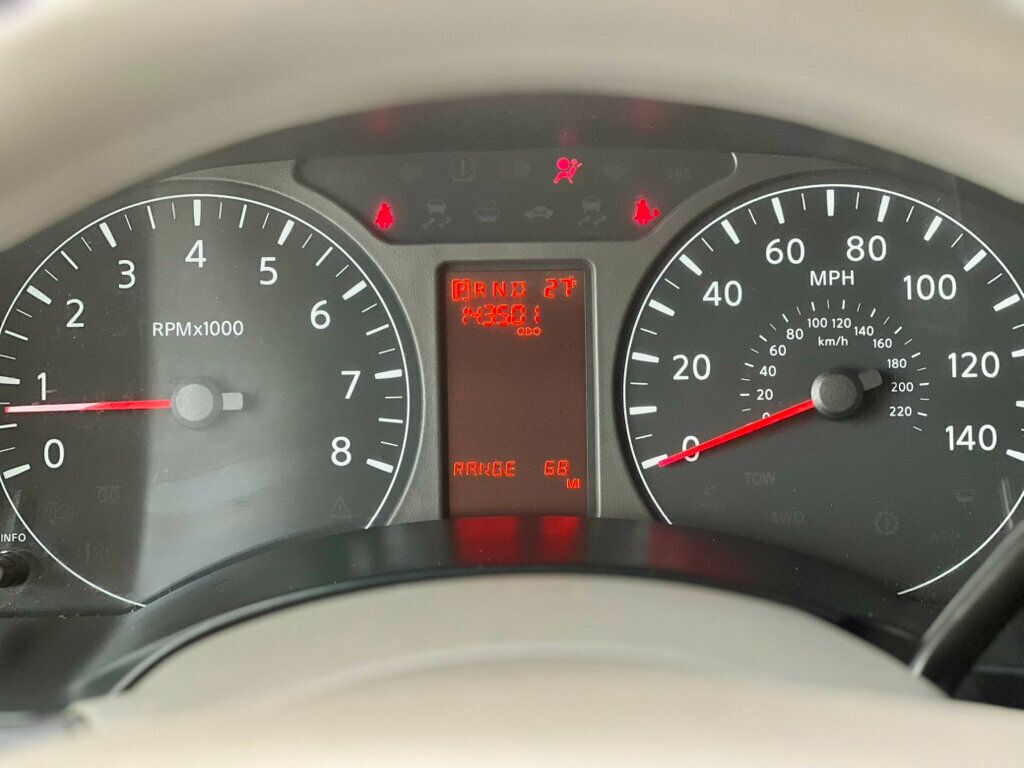 2013 Nissan NV 2500 sv - 22954304 - 15