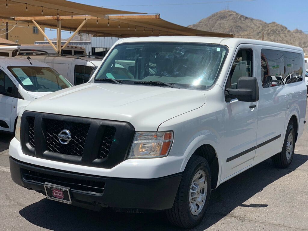 2013 Nissan NV3500 HD Passenger S 12 PASSENGER VAN - 23051284 - 13