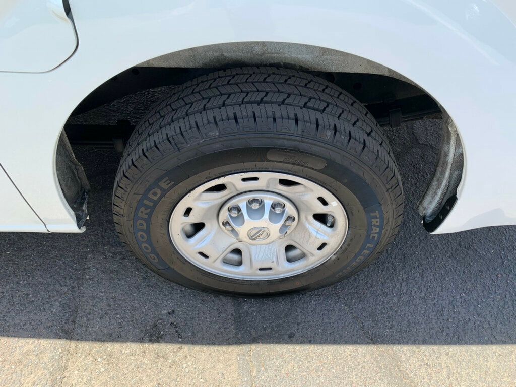 2013 Nissan NV3500 HD Passenger S 12 PASSENGER VAN - 23051284 - 25