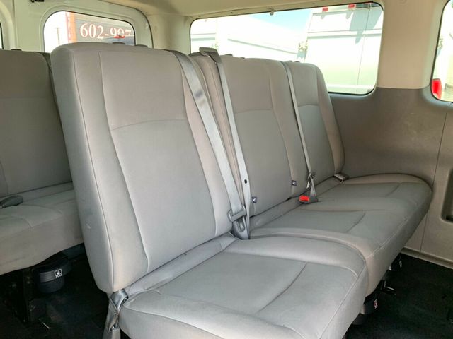 2013 Nissan NV3500 HD Passenger S 12 PASSENGER VAN - 23051284 - 3
