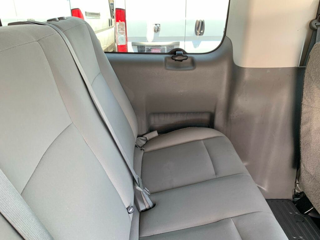 2013 Nissan NV3500 HD Passenger S 12 PASSENGER VAN - 23051284 - 39