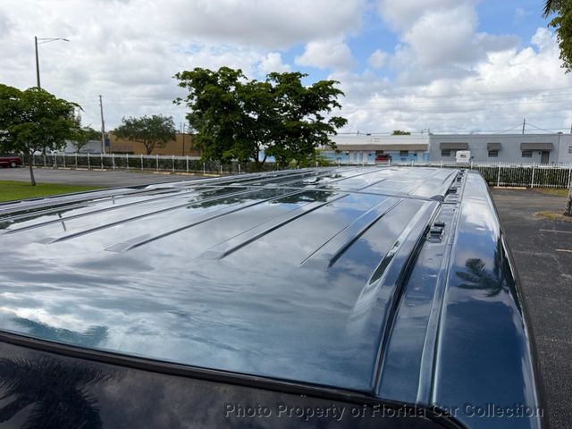 2013 Nissan NV3500 HD Passenger SV 12-Passenger Van 5.6L V8   - 22989770 - 22