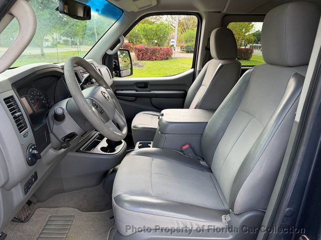 2013 Nissan NV3500 HD Passenger SV 12-Passenger Van 5.6L V8   - 22989770 - 25