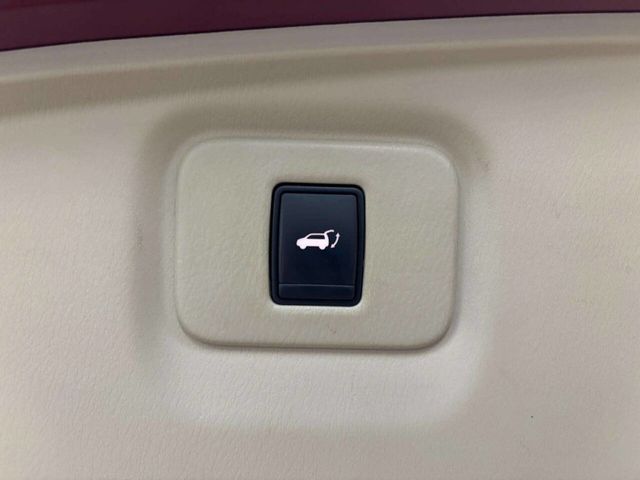 2013 Nissan Pathfinder 4WD 4dr Platinum - 22960692 - 21