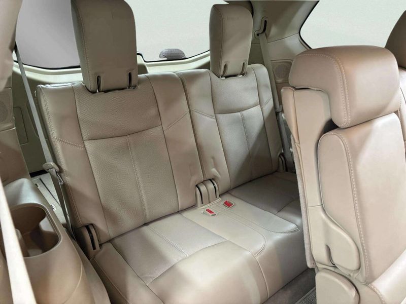 2013 Nissan Pathfinder 4WD 4dr Platinum - 22960692 - 23