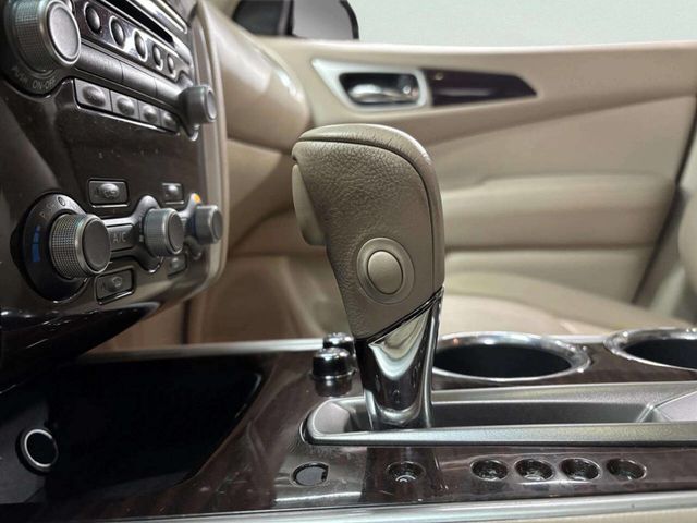 2013 Nissan Pathfinder 4WD 4dr Platinum - 22960692 - 37