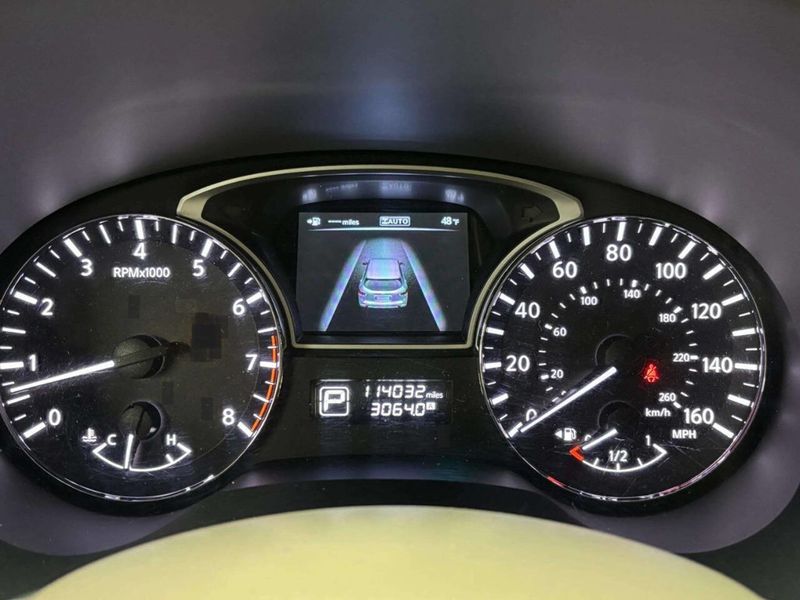 2013 Nissan Pathfinder 4WD 4dr Platinum - 22960692 - 48