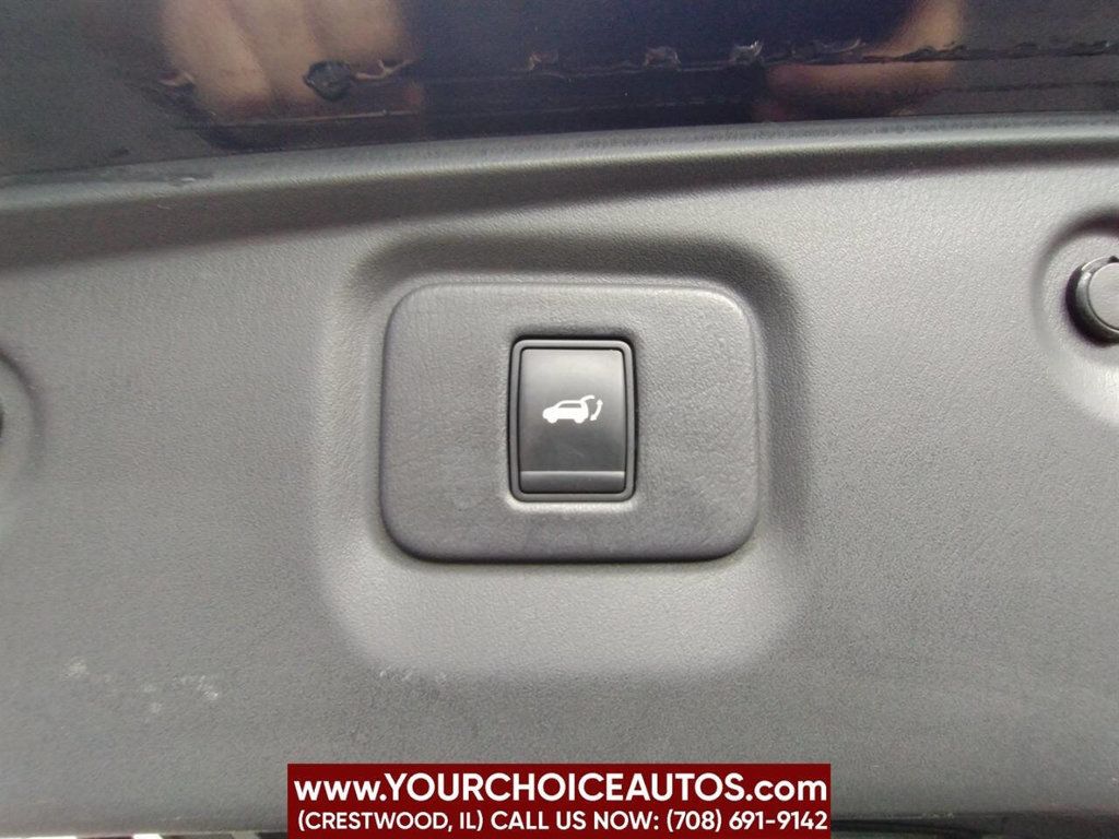 2013 Nissan Pathfinder 4WD 4dr SL - 22858432 - 12