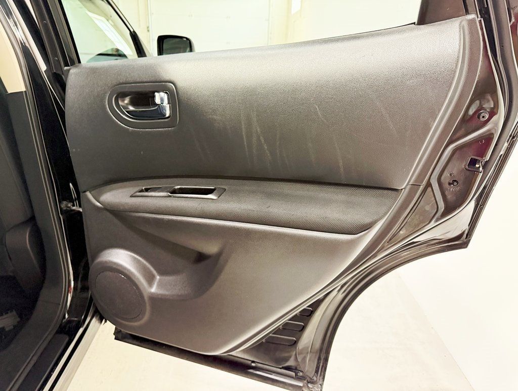 2013 Nissan Rogue AWD 4dr S - 22920962 - 29