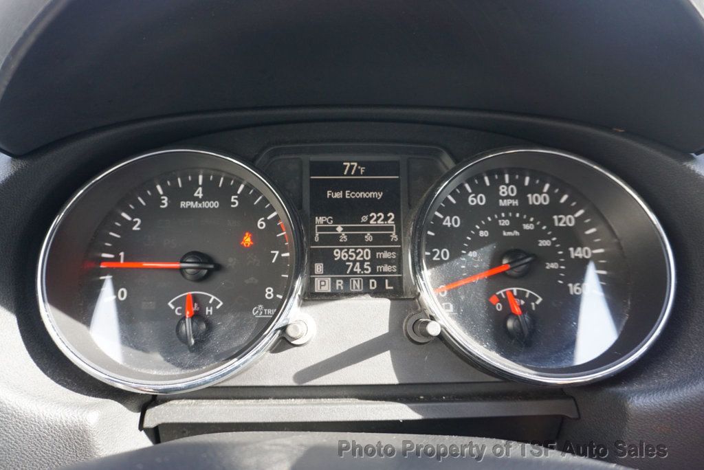 2013 Nissan Rogue AWD SV photo 27