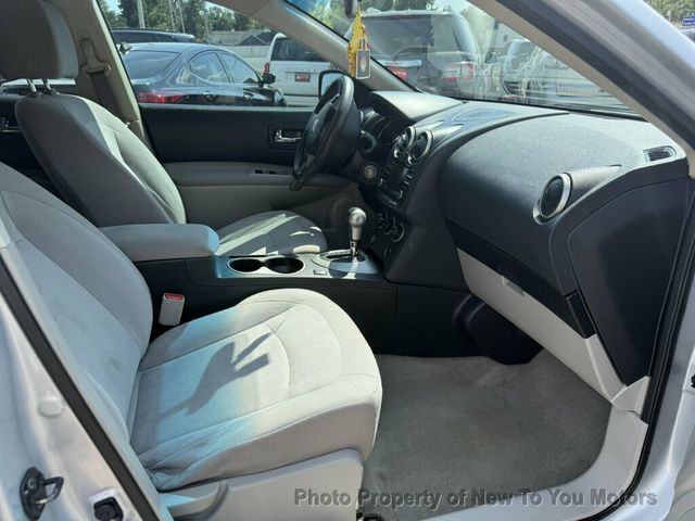 2013 Nissan Rogue FWD 4dr SV - 23066699 - 3
